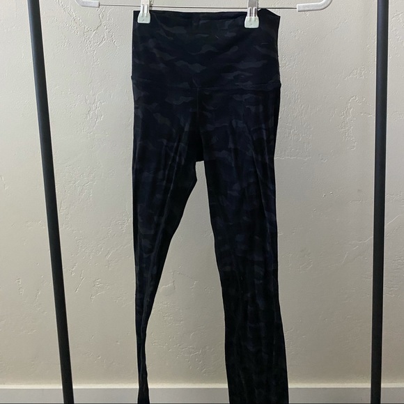 Lululemon align - Picture 2 of 3